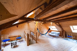 Interior - Atipyque house in the heart of the Bauges mountains (Le Châtelard)