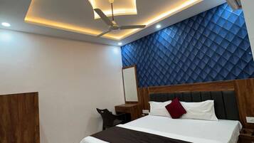 Superior Room, City View