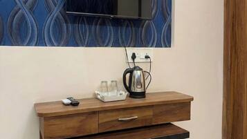 Superior Room, City View | Interior