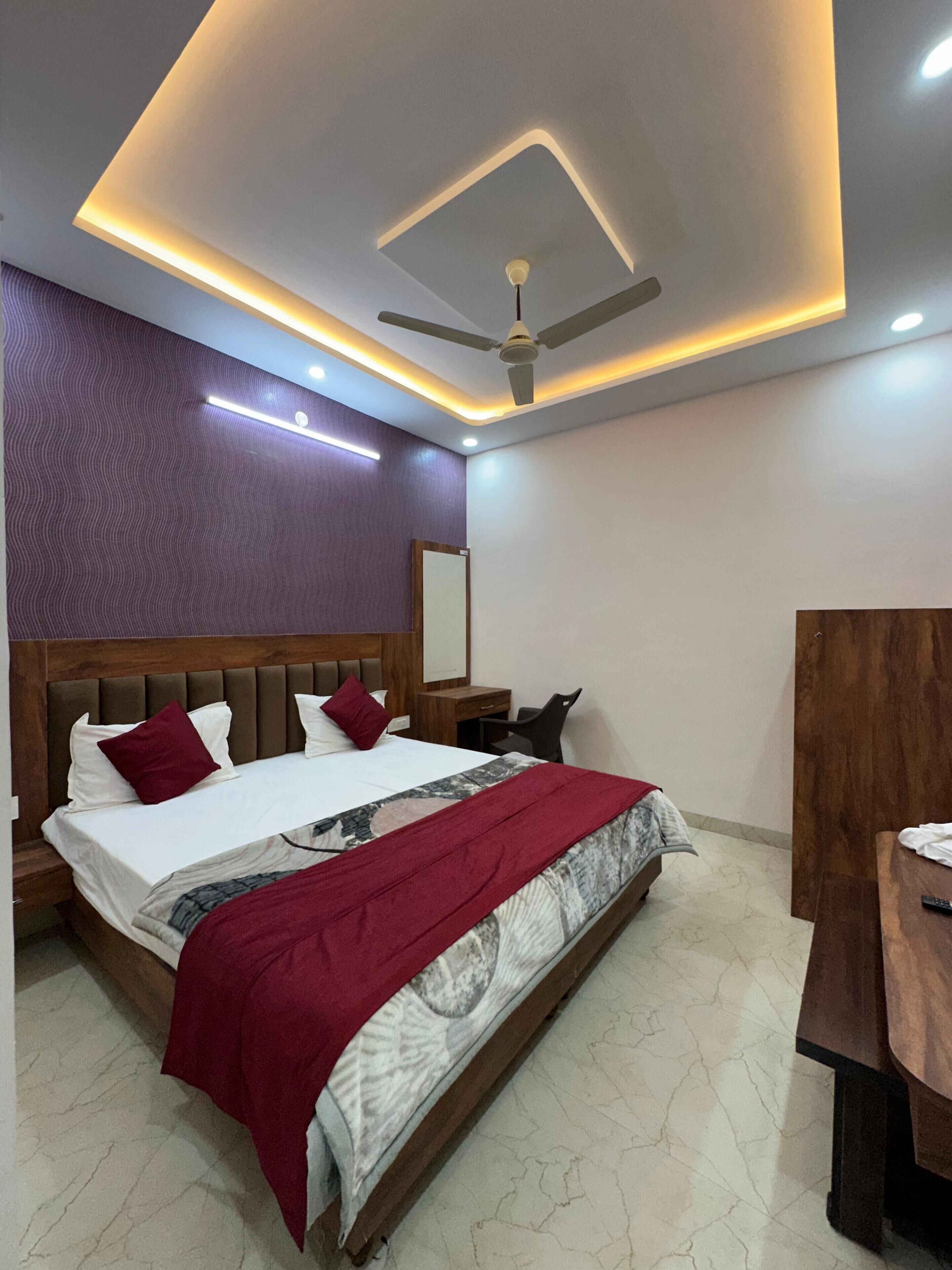 Deluxe Single Room, City View