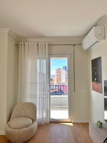 Perfect 2-bedroom apartment with AC in beautiful Tirane