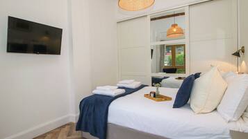 1 bedroom, WiFi (free), individually decorated, individually furnished