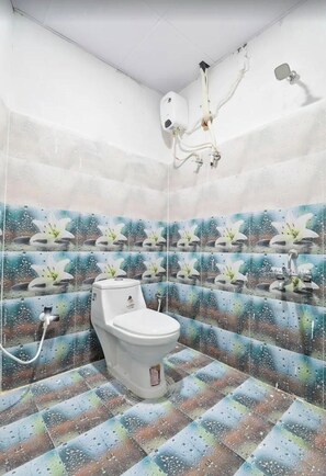 Deluxe dubbelrum eller tvåbäddsrum - sjöutsikt | Badrum