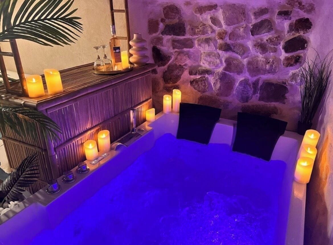 Bain à remous extérieur