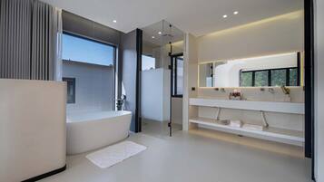 Romantic Double Room, Valley View | Bathroom