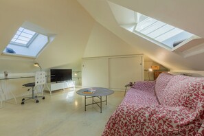 Basic Apartment | Living area - Charming Attic Bonsignore by Wonderful Italy (Turin)