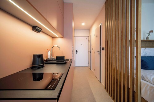 Warm Corner Studio at Kosmalt with Balcony