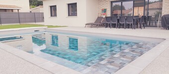 JOLIE VILLA WITH SWIMMING POOL BETWEEN OCEAN VINEYARD AND BORDEAUX