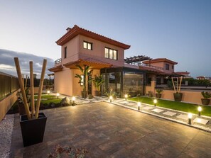 Property grounds - Giraud I - Secluded villa (Majanicho)