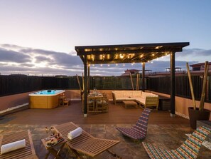 Terrace/patio - Giraud I - Secluded villa (Majanicho)