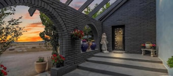 Bewitching Mansion in the heart of wine country with indoor heated pool.