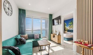 Apartment - The Butterfly Apartment Seafront Amazing Views (Shengjin)