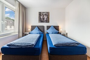 Bügeleisen/Bügelbrett, WLAN, Bettwäsche