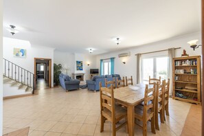 Villa - Villa Nina With 4 Bedrooms and 4 Bathrooms (Olhao)