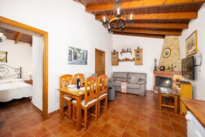 House - Villa Cortijo Porroncico (Nerja)
