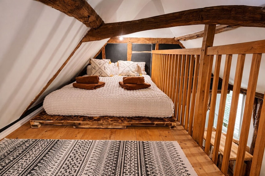 Private Hot Tub, Fireplace And The New Forest On Your Doorstep - New Forest