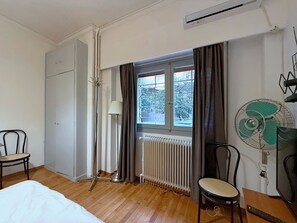Appartement | Fer et planche à repasser, accès au Wi-Fi (inclus)