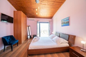 Villa | 3 bedrooms - Sunrise Villa With 3 Bedrooms and 3 Bathrooms (Kefalonia)