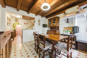 Apartment, Lake View | Living area