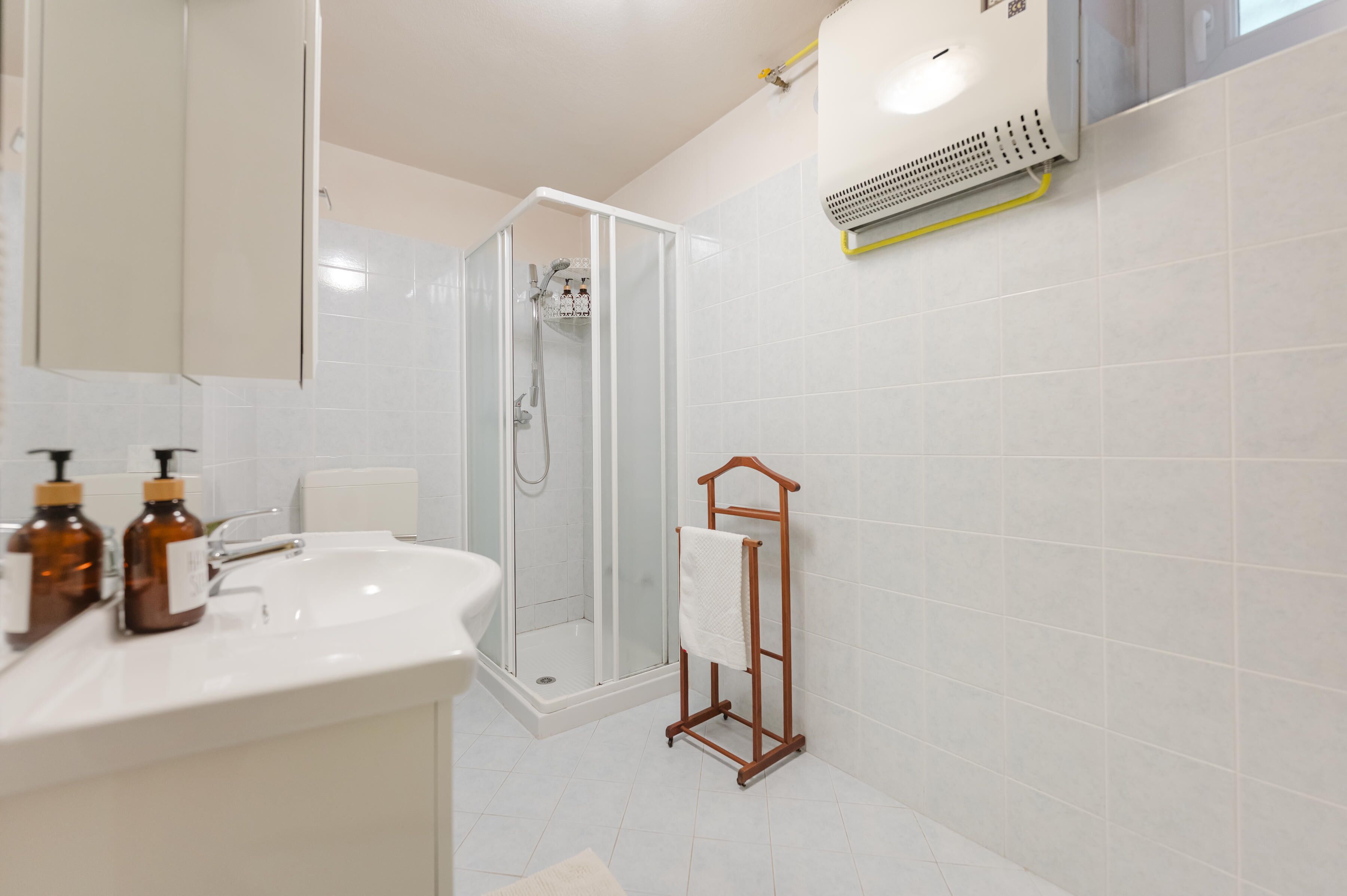 公寓, 湖景 | 浴室