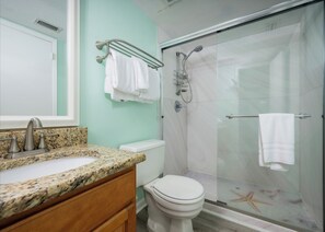 Signature Condo, 1 Bedroom, Balcony, Beach View | Bathroom | Combined shower/tub, free toiletries, towels, soap - Phoenix II 2056 (Orange Beach)