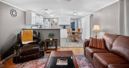 Peaceful Pines - 2br Getaway Near Blue Ridge 2 Bedroom Home