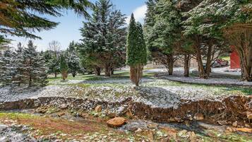 House, 2 Bedrooms | Property grounds
