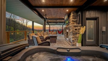 Studio | Terrace/patio