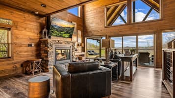 Studio | Living area