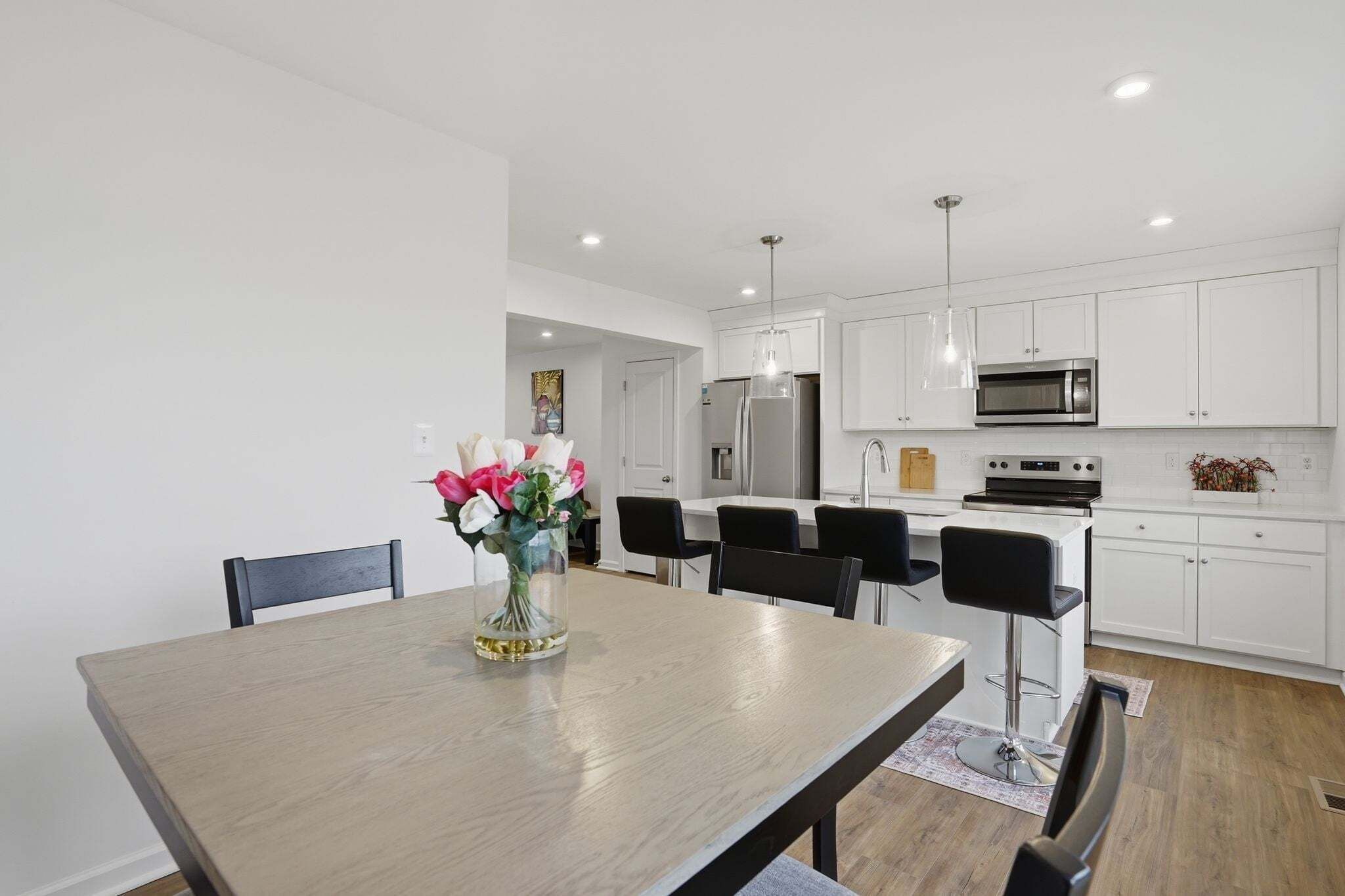 Townhome, 4 Bedrooms | Dining
