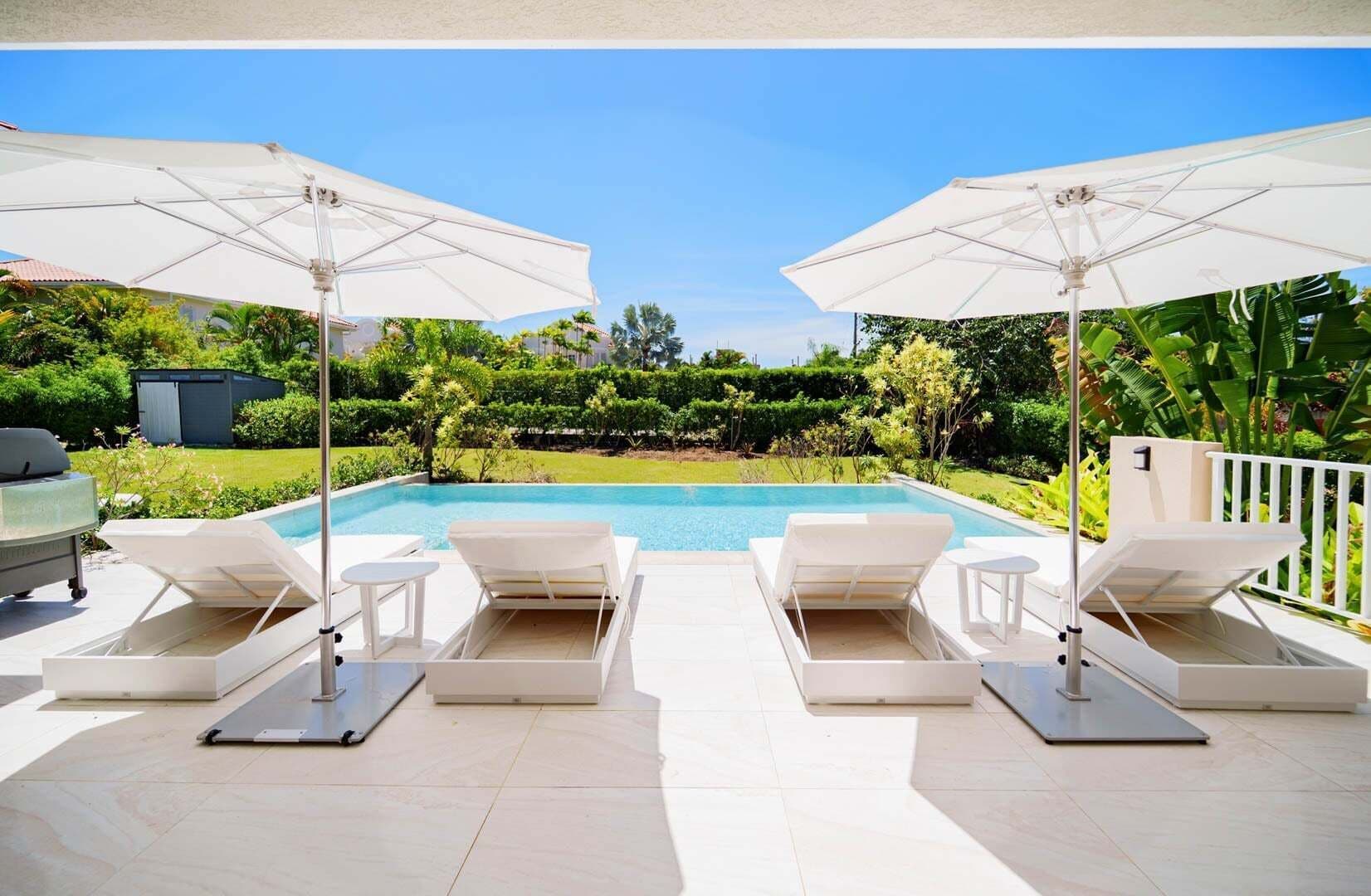 House, 5 Bedrooms | Pool