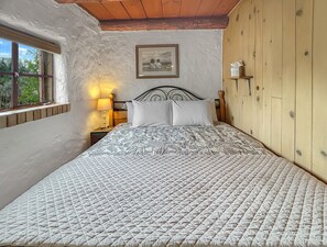 Studio - Casita Adobe Duplex (Grand Junction)