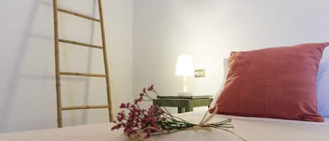 Iron/ironing board
