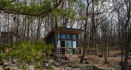 Waterfall Chalet-amazing views