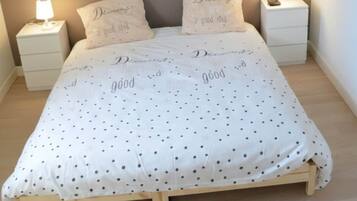 1 quarto, ferros/tábuas de passar roupa, Wi-Fi, roupa de cama