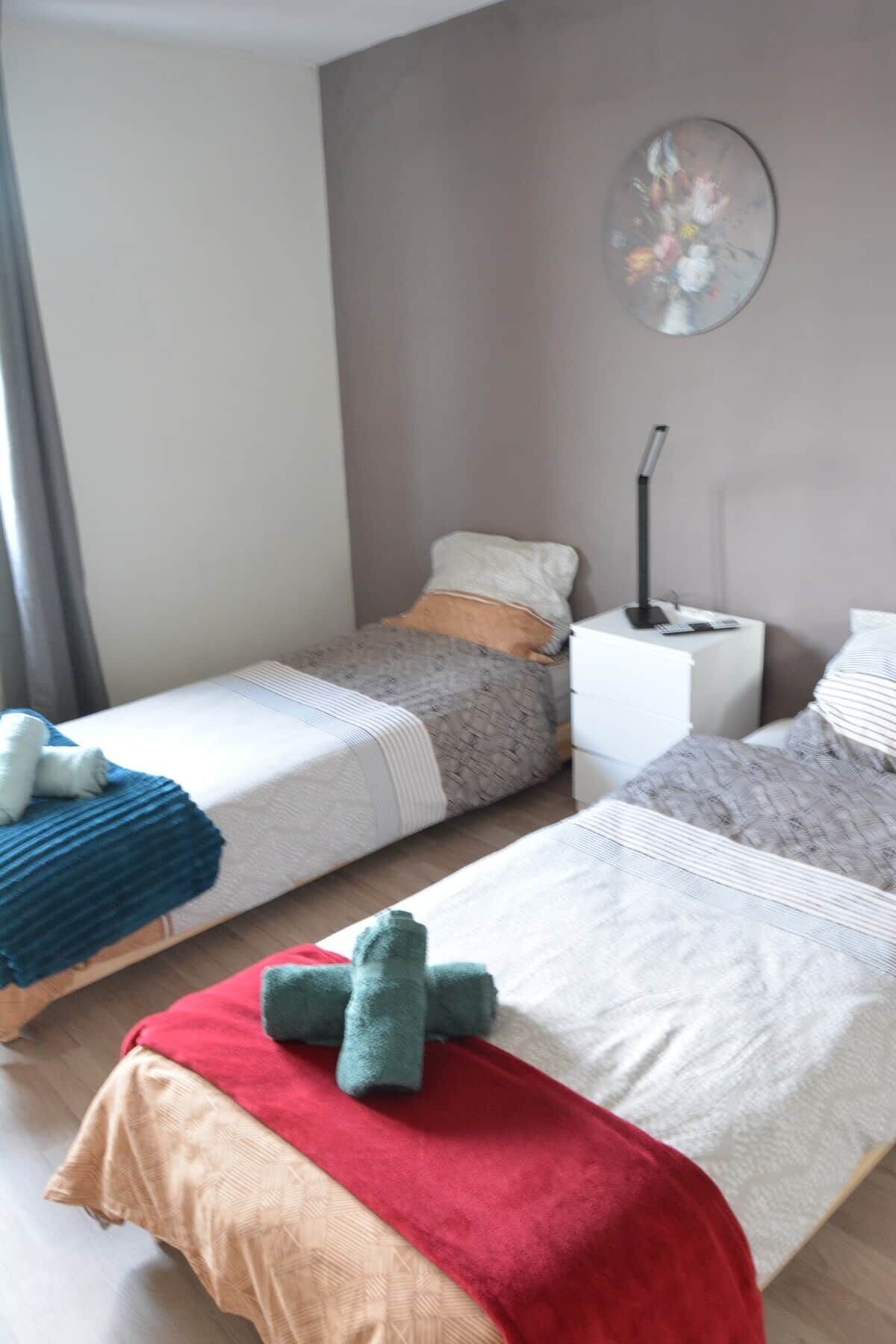 1 bedroom, iron/ironing board, WiFi, bed sheets