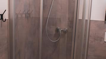 Handtücher, Toilettenpapier