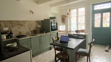House | Dapur peribadi