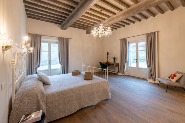 Deluxe-Doppel- oder -Zweibettzimmer, Terrasse