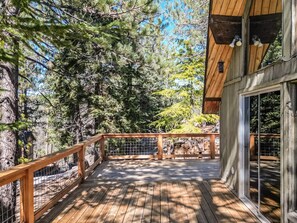 Terrace/patio - Wolf Lodge in the Pines (Running Springs)