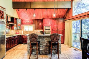 Casa, patio, vistas al jardín | Cocina privada