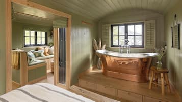 Shepherd hut