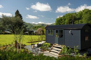 Exterior - Another Place The Lake (Watermillock)