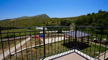 Superior Quadruple Room | Property grounds