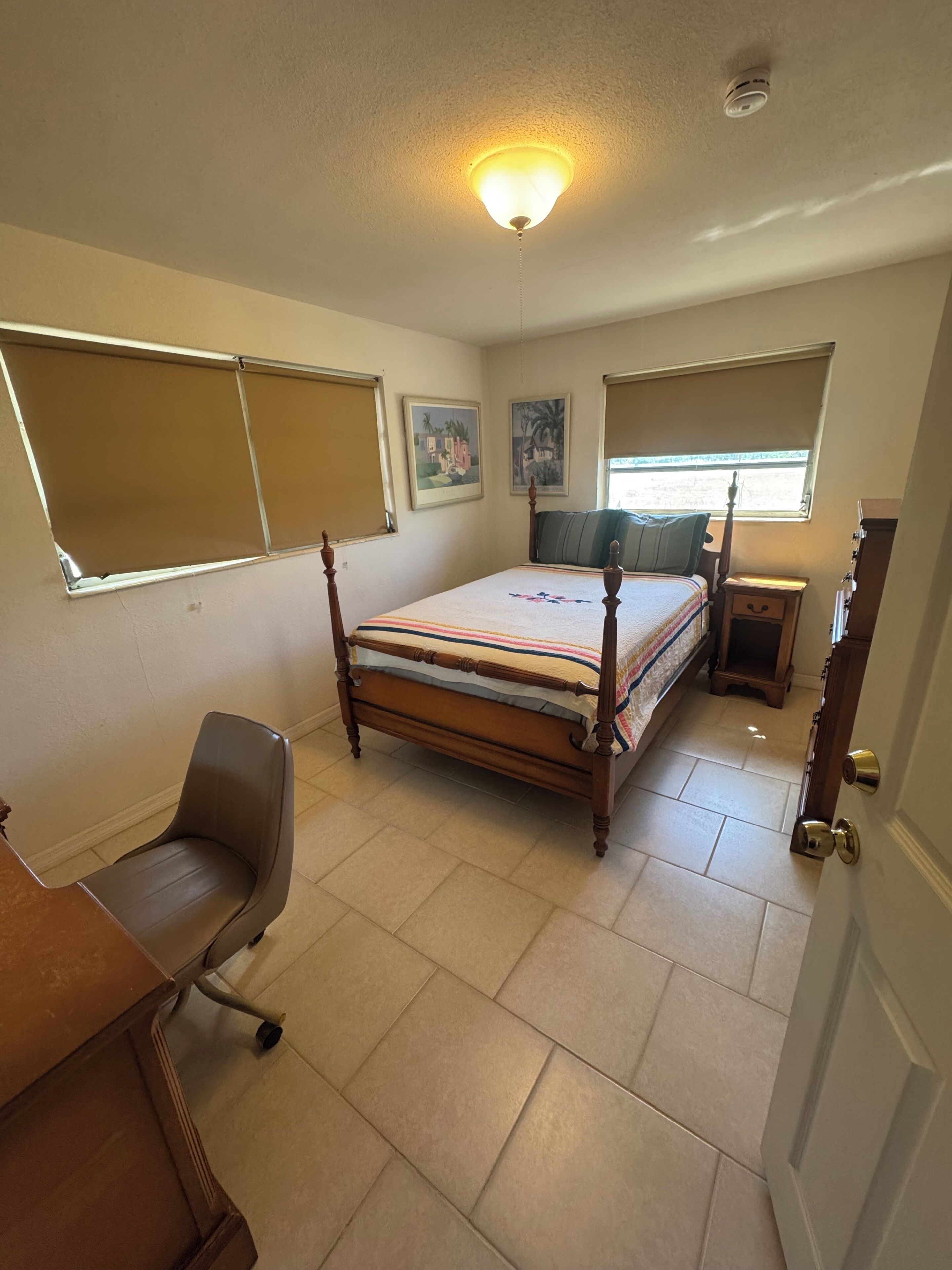 3 bedrooms, WiFi, bed sheets, wheelchair access