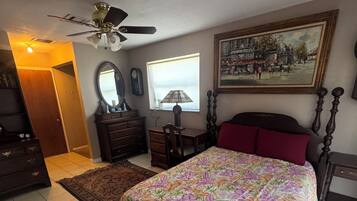 3 bedrooms, WiFi, bed sheets, wheelchair access