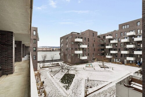 Urban Escape - Only Steps From the Waterfront
