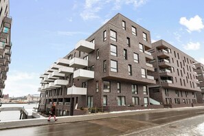 Appartement, 2 chambres, accessible aux personnes à mobilité réduite, patio | Extérieur