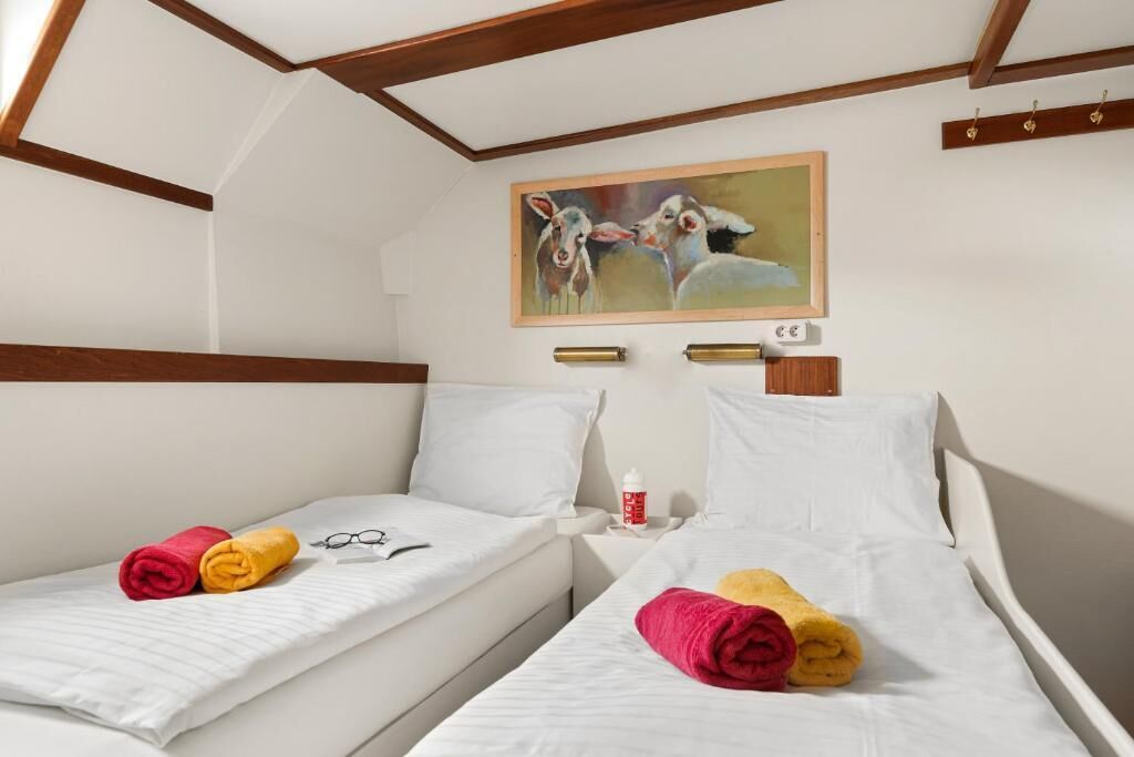 Herbergi með tvíbreiðu rúmi