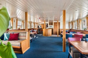 Dining - Botel van Aemstel  (Amsterdam)